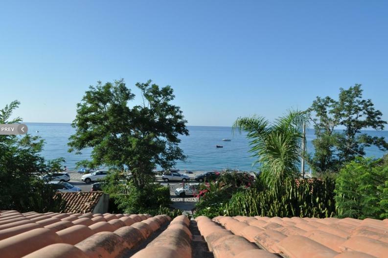 Villa Calidea Bova Marina Buitenkant foto